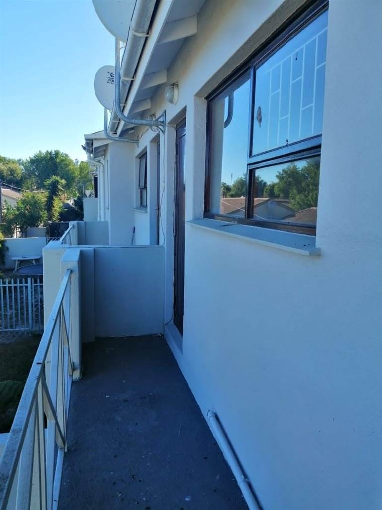 To Let 0 Bedroom Property for Rent in Vredekloof Western Cape